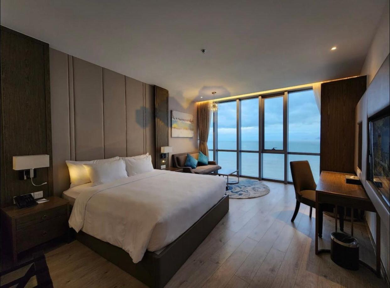 Oceanfront Panorama Residence Nha Trang Extérieur photo