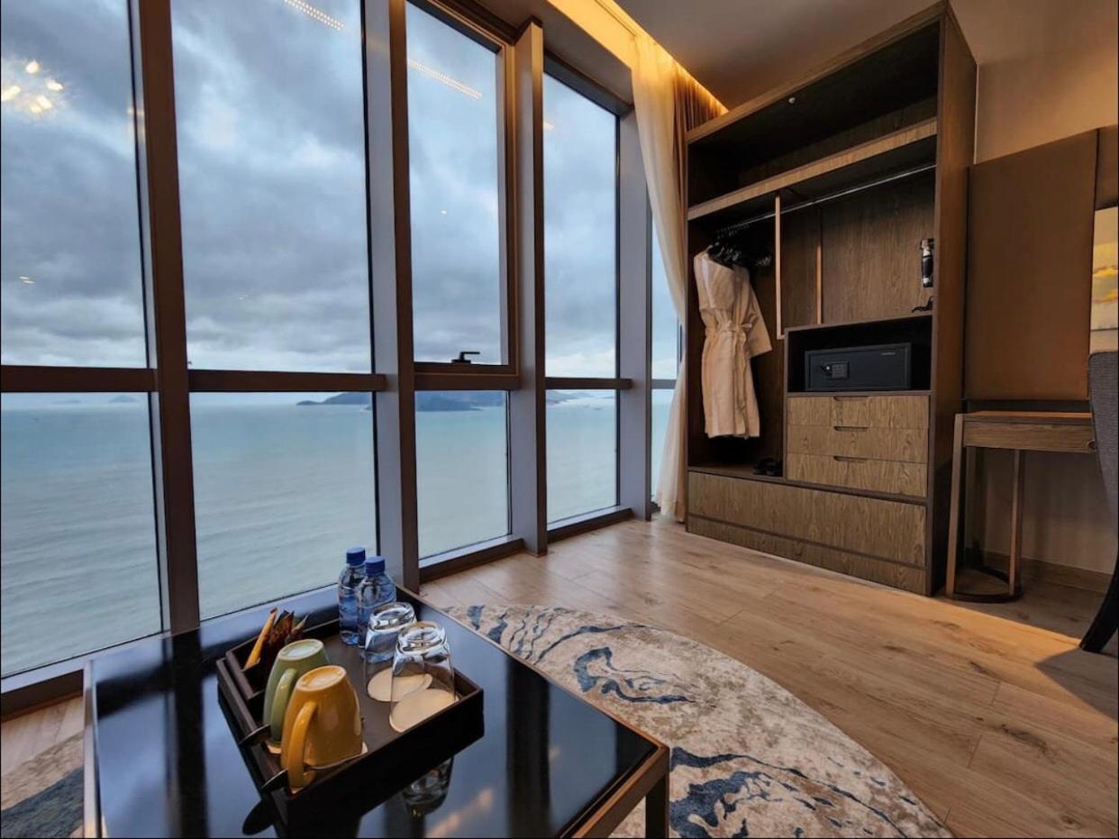 Oceanfront Panorama Residence Nha Trang Extérieur photo
